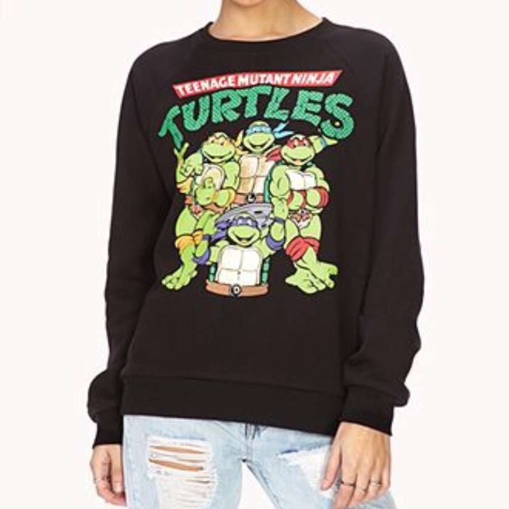 Women’s black retro ninja turtles sweatshirt (S)